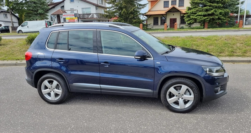 Volkswagen Tiguan cena 54900 przebieg: 229000, rok produkcji 2014 z Jedlicze małe 254